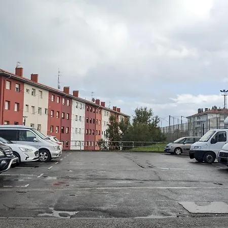 Tonpoigane Apartment