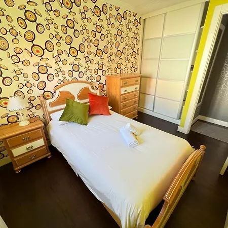 Tonpoigane Apartment