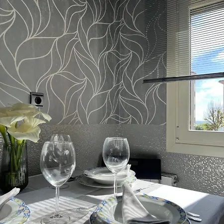 Apartment Tonpoigane