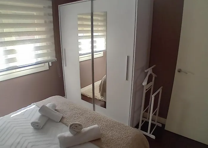 Apartament Tonpoigane