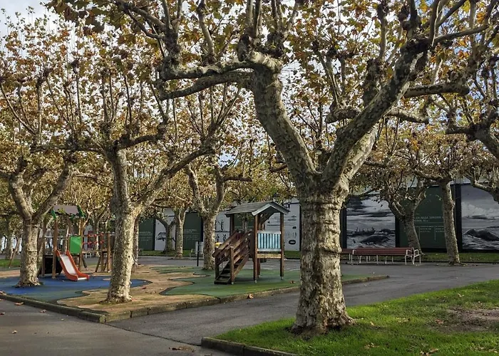 Tonpoigane Apartment